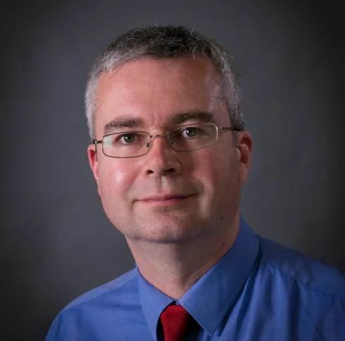 Image of Library staff member Ken Bergin